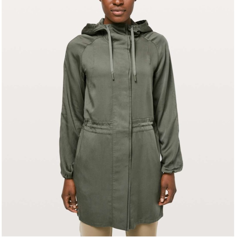 Lululemon City Stroll Trench Coat Sz 10